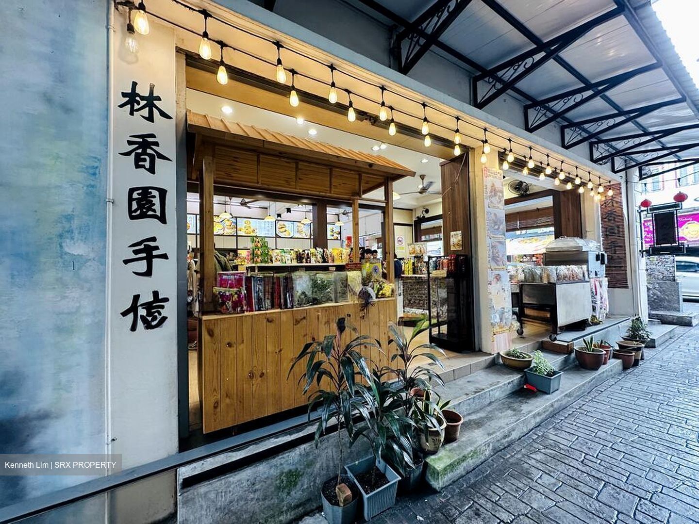 27 JALAN BERSEH (D8), Shop House #496781841